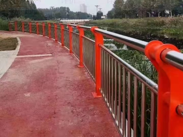 聚氨酯(PU)球場